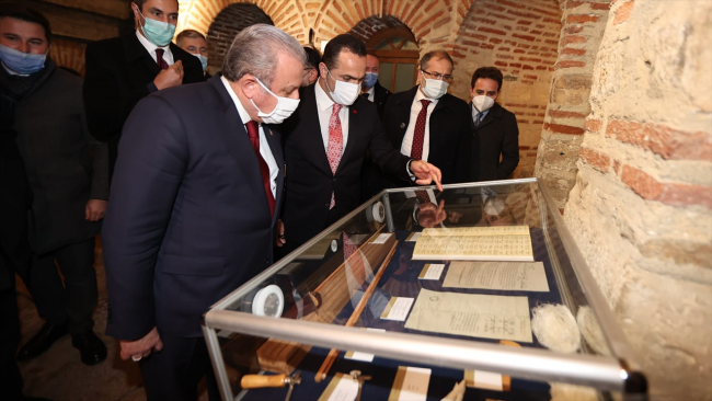 TBMM Başkanı Şentop "Türk Okçuluğunun Tarihi Serüveni" sergisini açtı